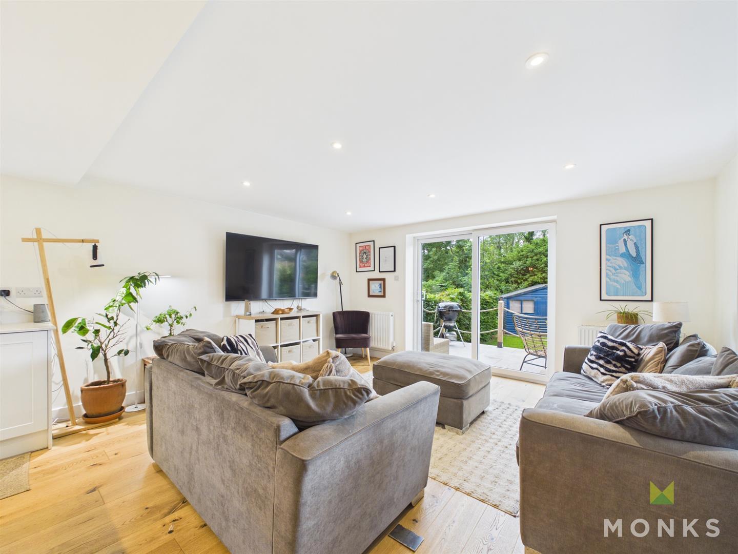 3 Aysgarth Road, Shrewsbury, SY3 8TW For Sale